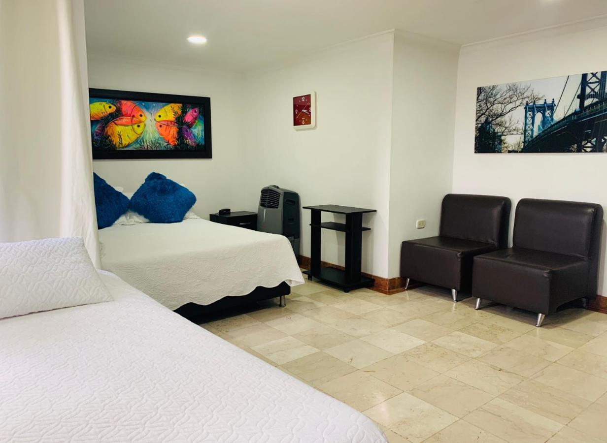 מדיין Hotel Lleras Premium #1 מראה חיצוני תמונה