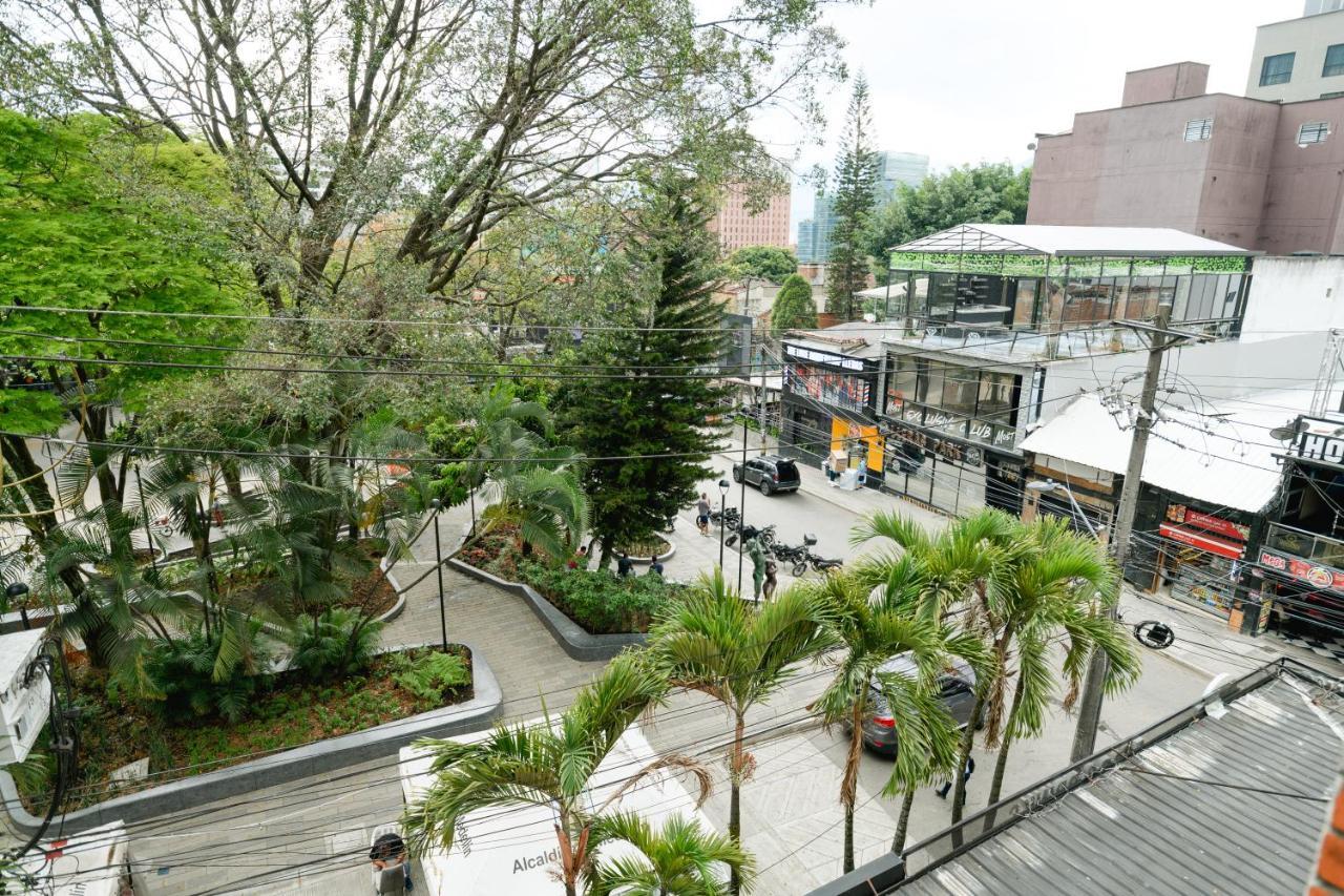 מדיין Hotel Lleras Premium #1 מראה חיצוני תמונה