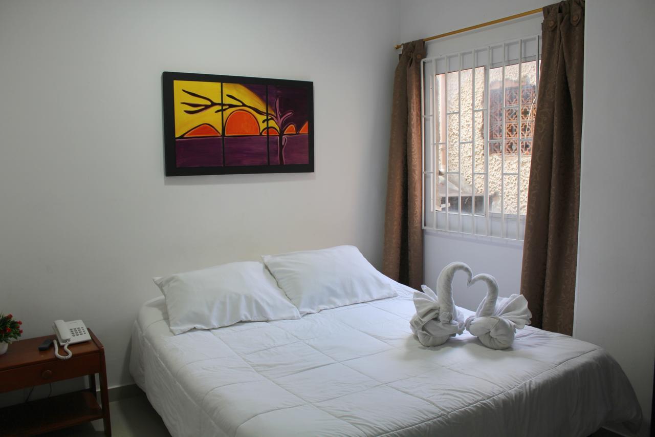 מדיין Hotel Lleras Premium #1 מראה חיצוני תמונה